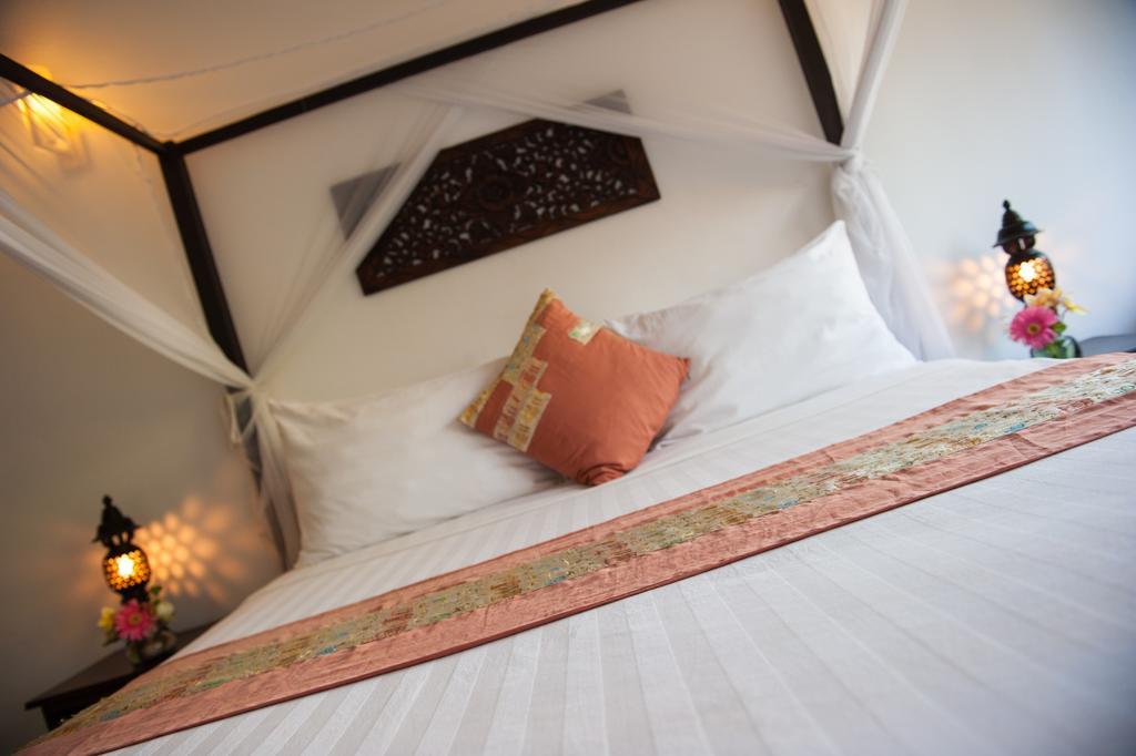 The Willow Boutique Hotel بنوم بنه المظهر الخارجي الصورة
