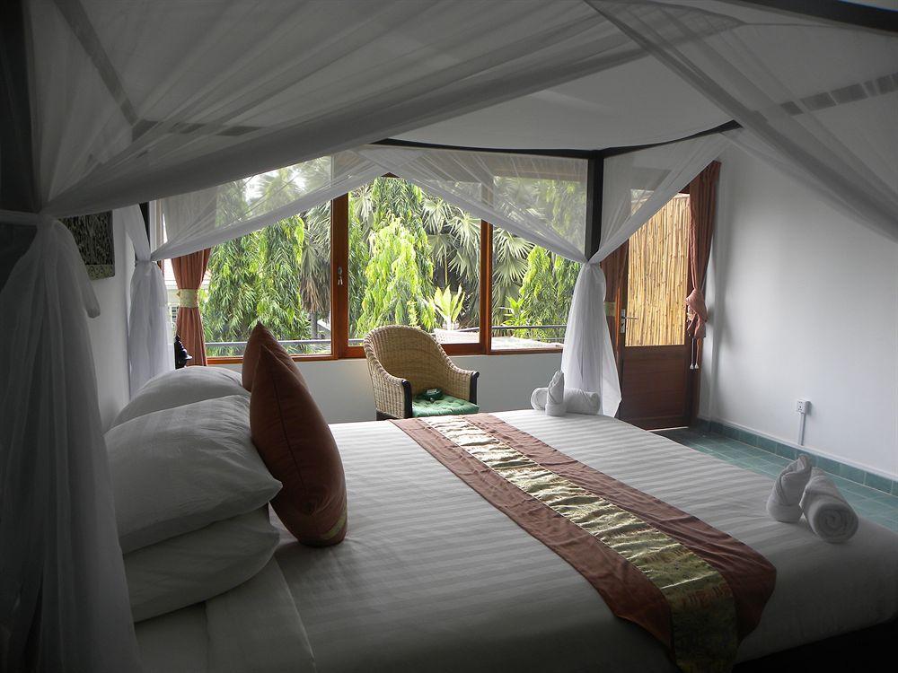 The Willow Boutique Hotel بنوم بنه المظهر الخارجي الصورة