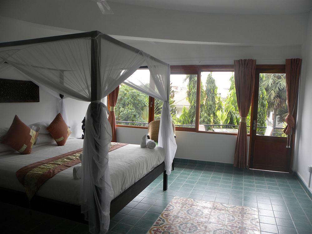 The Willow Boutique Hotel بنوم بنه المظهر الخارجي الصورة