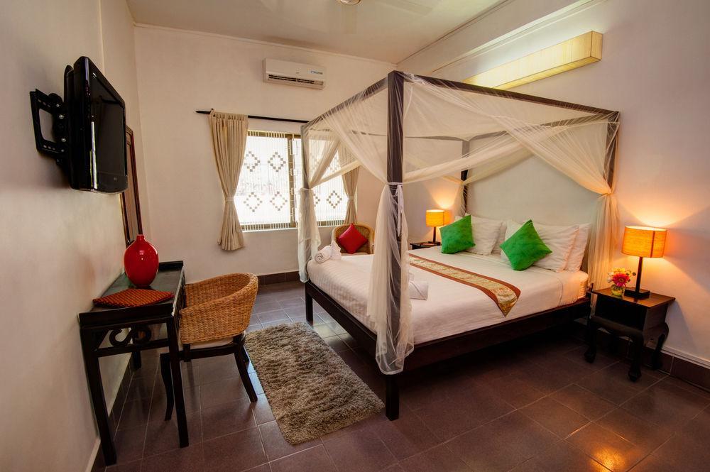 The Willow Boutique Hotel بنوم بنه المظهر الخارجي الصورة